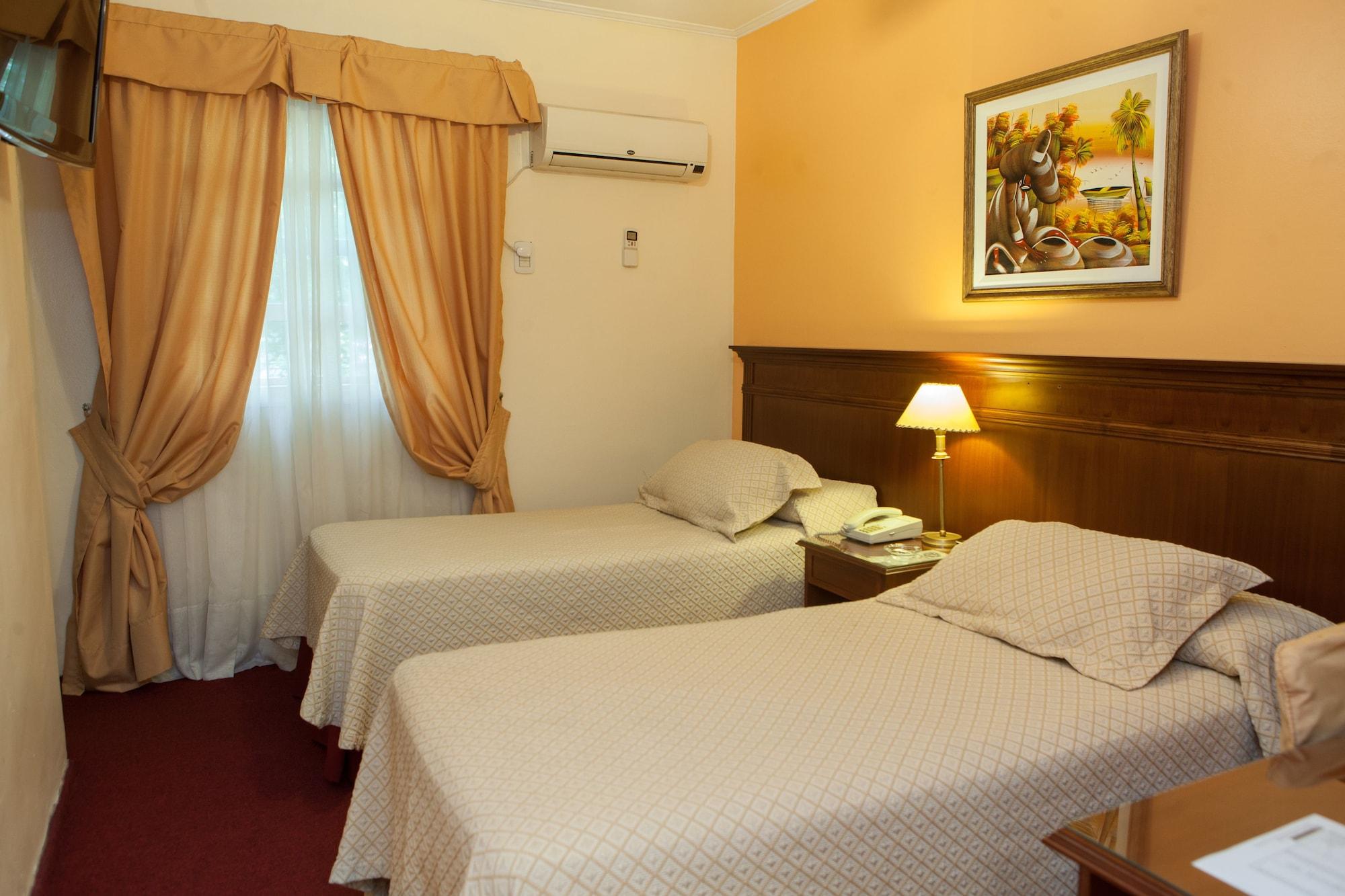 Ritz Hotel Mendoza Zewnętrze zdjęcie